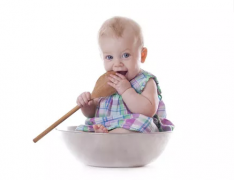 孕早期要全面均衡饮食营养 孕早期要全面均衡饮食营养