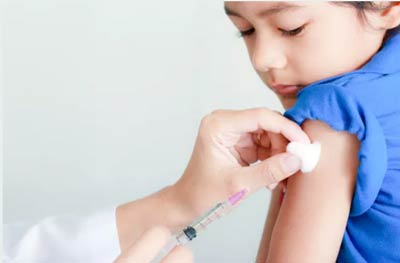 四痘混合疫苗可以预防麻疹、流行性腮腺炎、风疹及水痘  